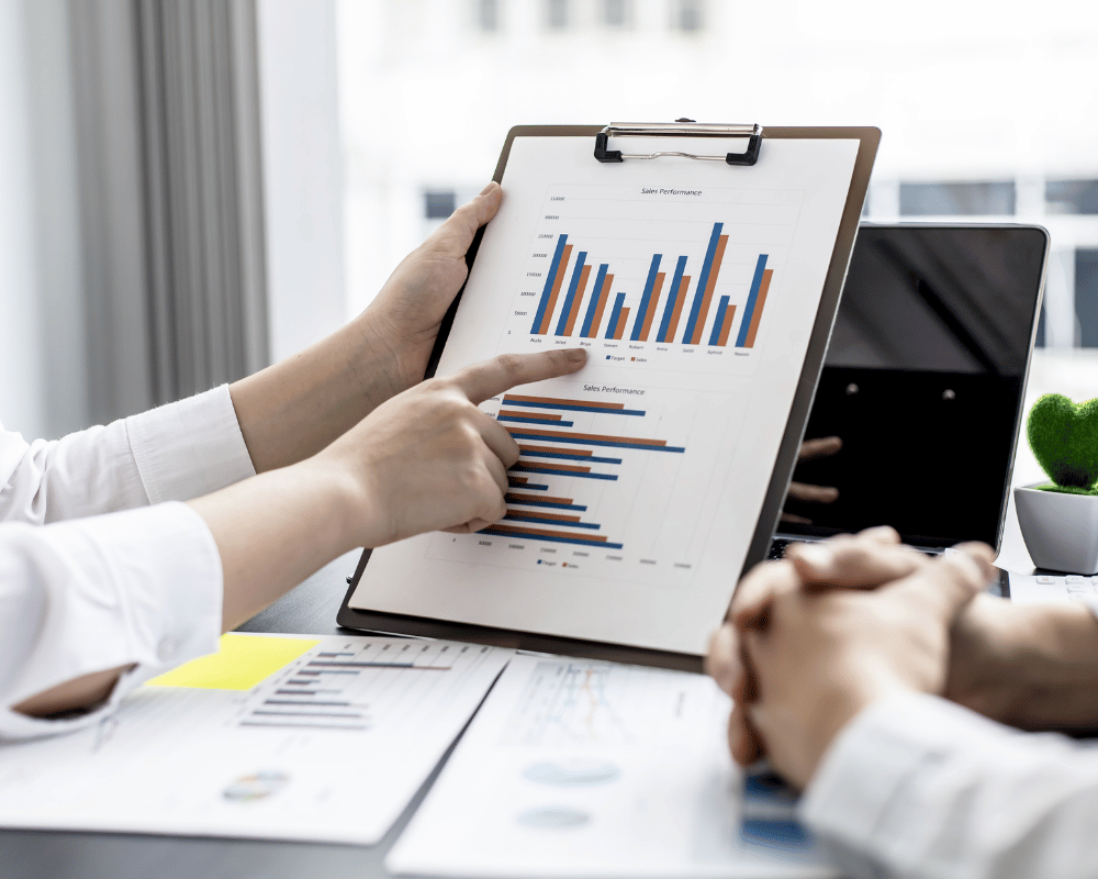 Early traction and sales marketing